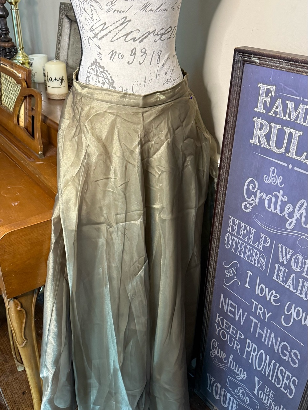 Vintage JBS Metallic Olive Gold Full-Length Maxi Skirt Size 14 | Holiday Glam - Picture 3 of 5